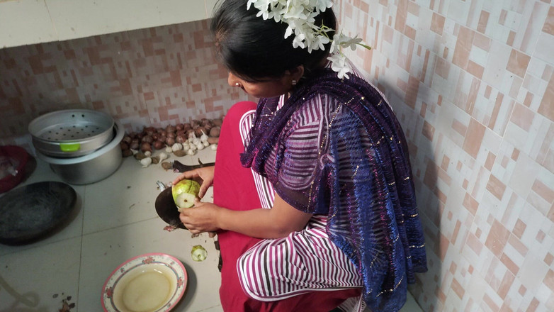 BanglaSexy24: Baldızımı mutfakta sikiyorum