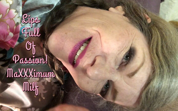 MaXXXimumMilf: Lips Full of Passion! Loving Close-up BJ!