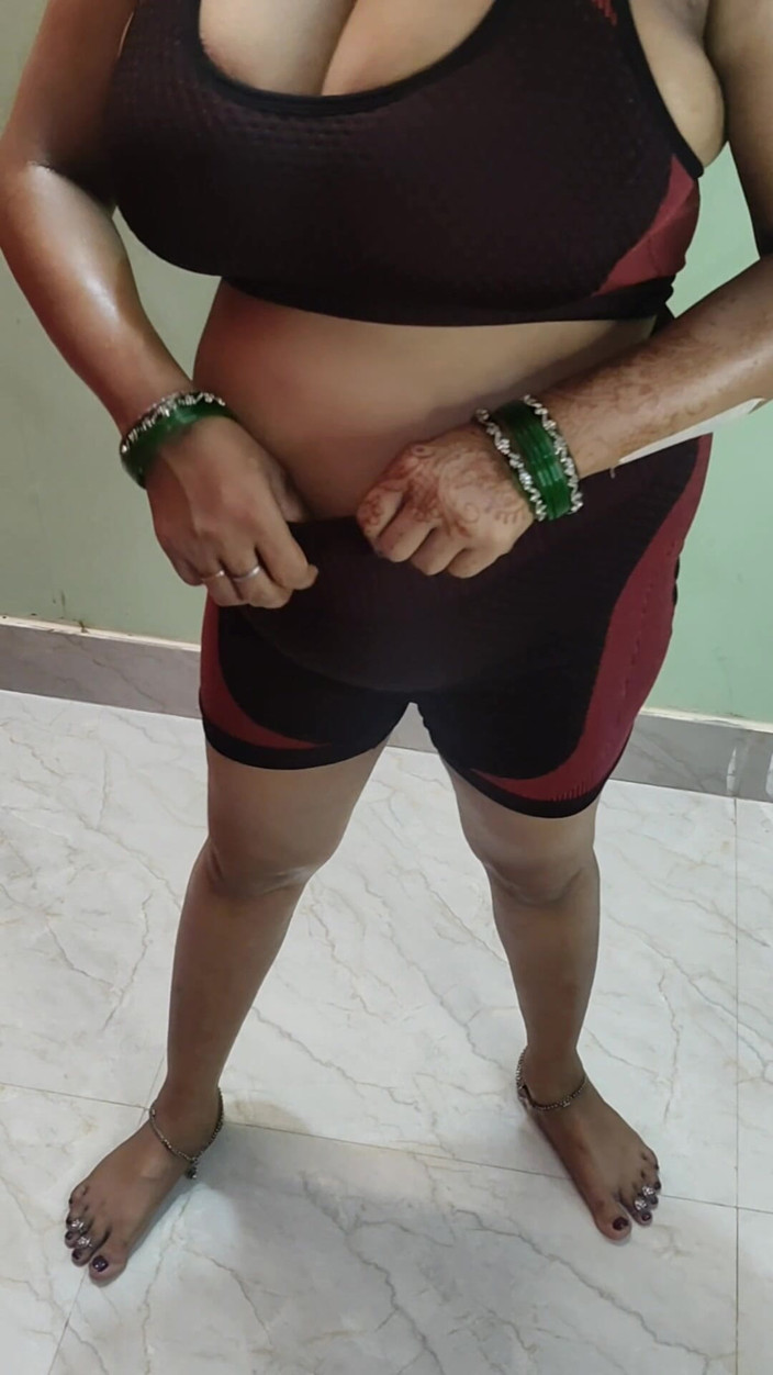 Kavita suman: Indian Bhabhi Desi Exercise
