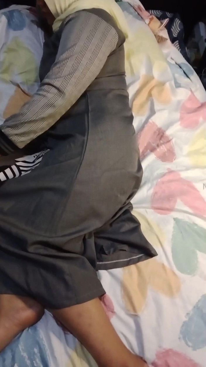 AlexisAir: Bahagian 1 Video Amatur Bertudung