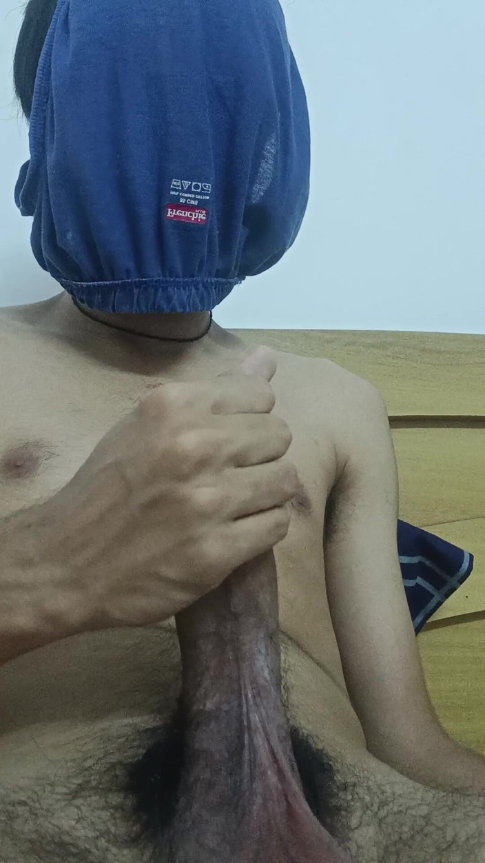 slayboy69: Hot Boy Long Session Edging and Stroking Slow and Fast...