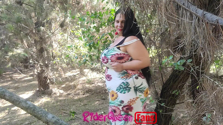 Only Riderqueen BBW Step Mom Latina Alone: Riderqueen Bersendirian, di luar, video untuk peminat