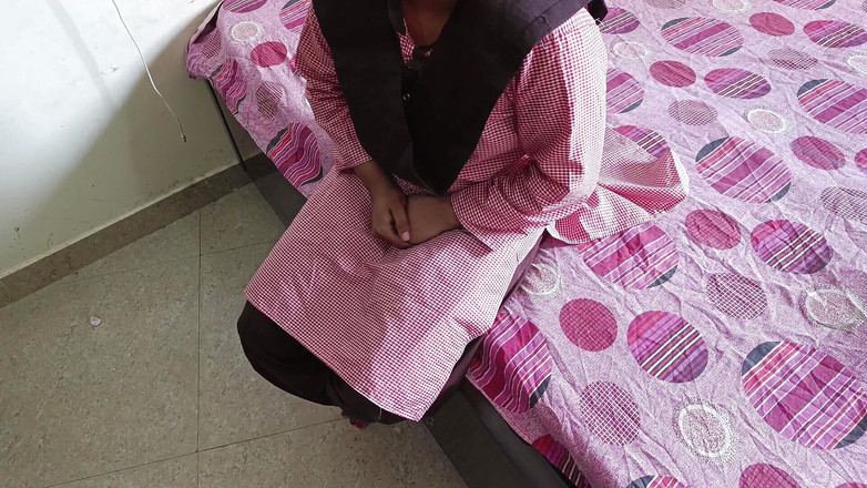 YOURAMRITA04: Indian village college-studentin wurde schmerzhaft von ihrem freund in doggystyle-position...