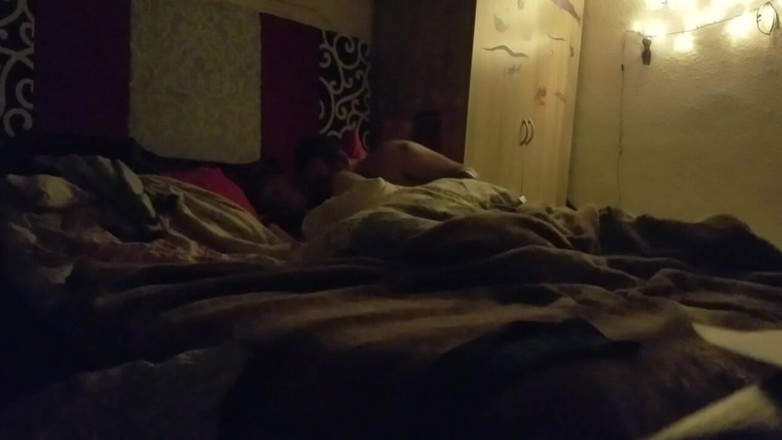 KittieNoOne: Tôi đã là một người phục tùng cho anh ấy đêm nay