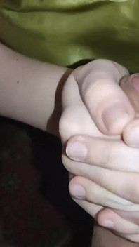 These lips are so beautiful that my dick loves to touch them so much that I'm ready to cum on them forever