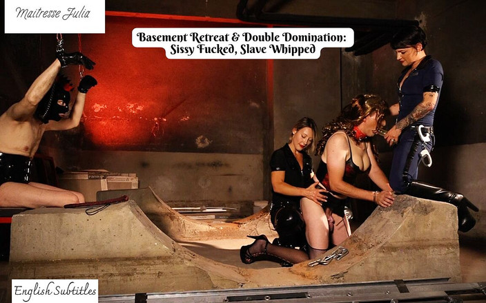 DeesseJulia: Ep2 Sklaventraining Im Keller &amp; Doppeldominanz: Sissy Gefickt, Sklavin Ausgepeitscht - Herrin...