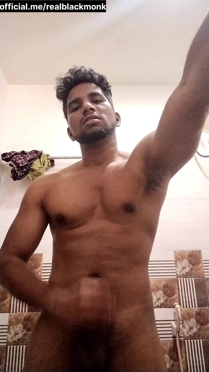 Black Monk: Oh mio dio - È un grosso cazzo grasso