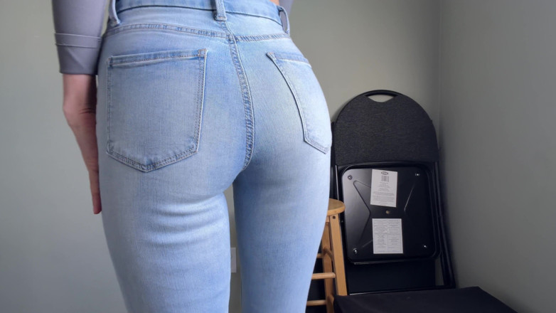 Ms_Emmy_Lynn: My Tight Asian Ass Models Panties &amp; Jeans
