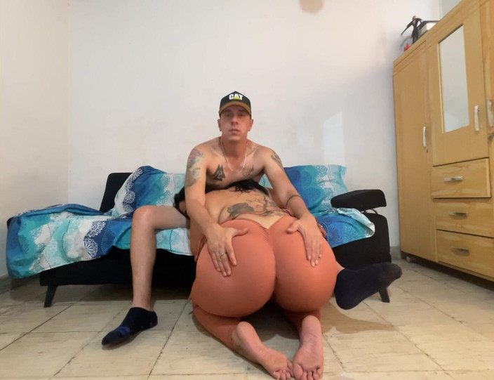 Monozion: Bogata para uprawia seks oralny w Bangladeszu w domowym wideo