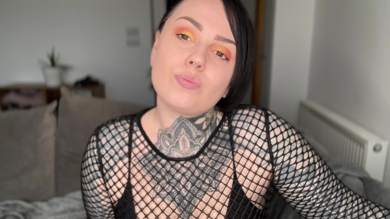 Miss Valentina: Mengirim Kehidupan