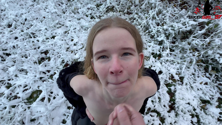 Bikergirl_97: 겨울 원더랜드의 페이셜