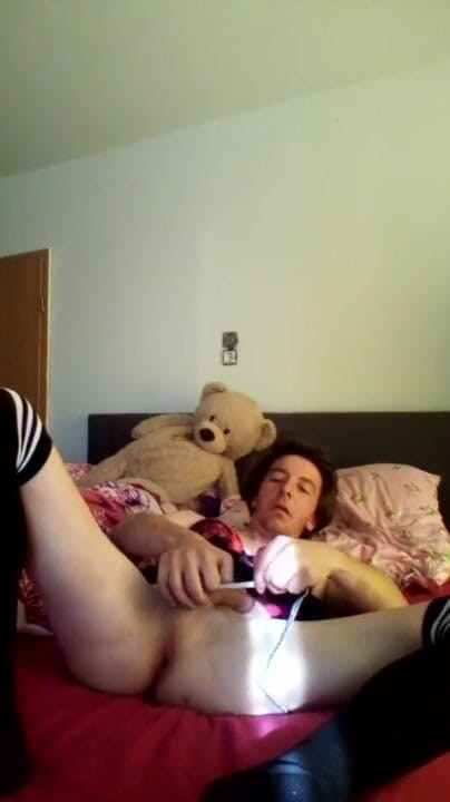 Leatransteen: Leatransteen eats a big load own cum