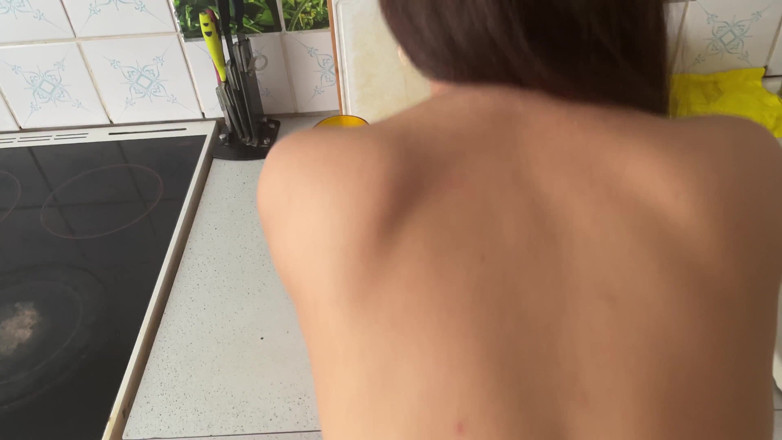 Caroline_Gray: Homemade amateur couple sex and blowjob in a room with...