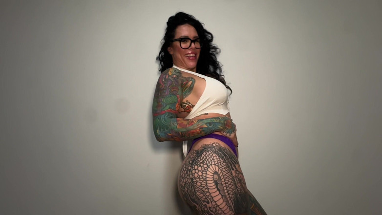Bianca Bailee: Неверный муж не может устоять перед возбужденной латиной Bianca Bailee