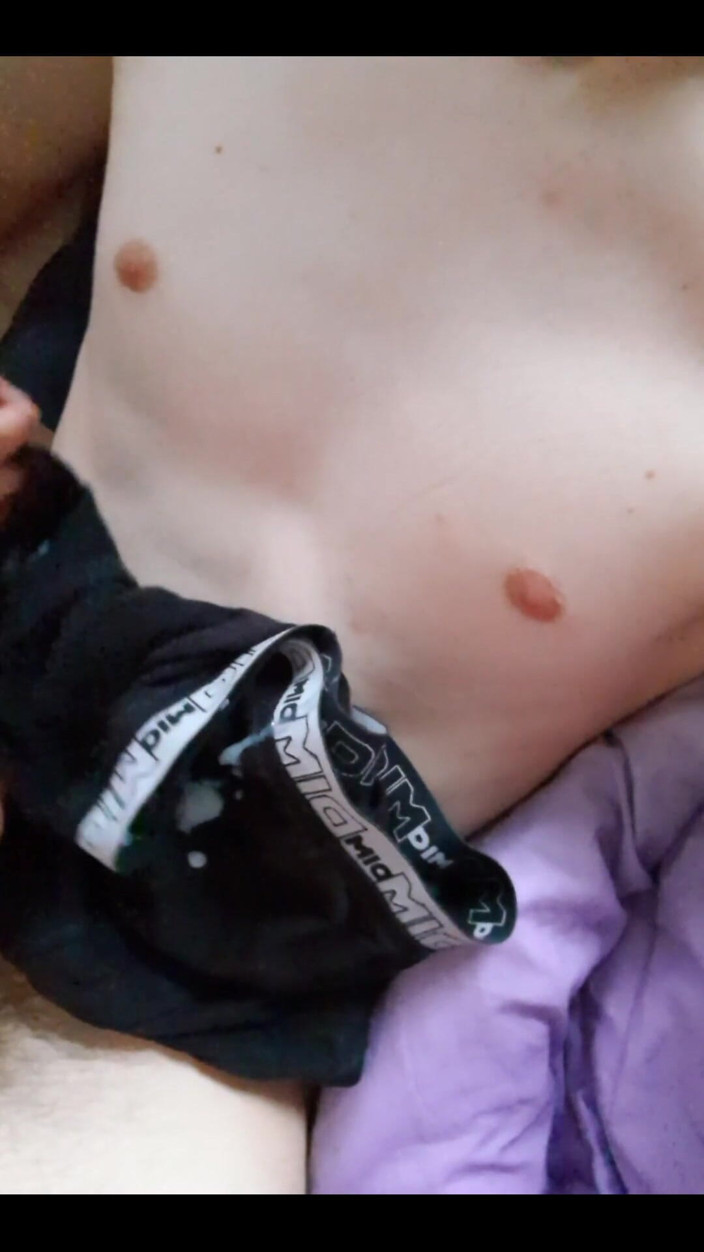 Snauwflake: Someone Ask Me to Cum on My Underwear