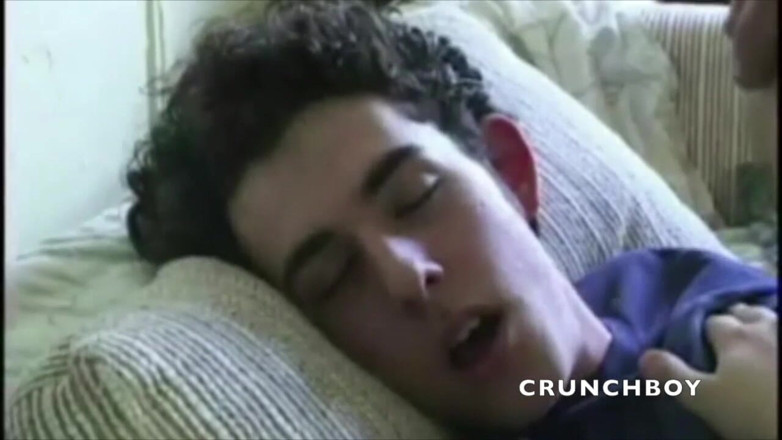 GAY VINTAGE PORN: Giovani etero si divertono per la prima volta