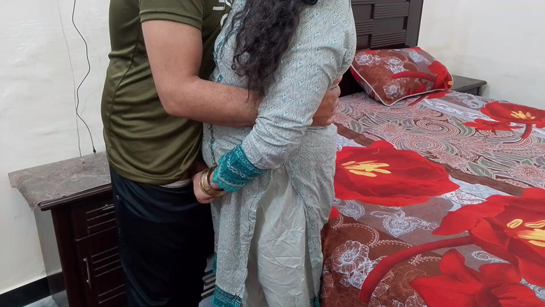 QueenbeautyQB: Indian Husband Had Sex with His Wife as Soon as...