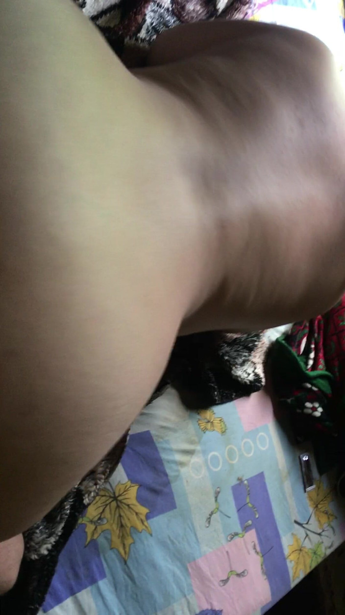 LitlleWitch: Anasteysha si ibu tiri dientot gaya doggy habis-habisan sampai mengerang...