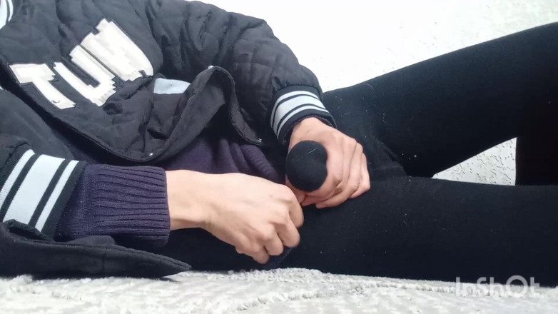 Esen1995: Nie mogę powstrzymać jęków – po prostu chcę!