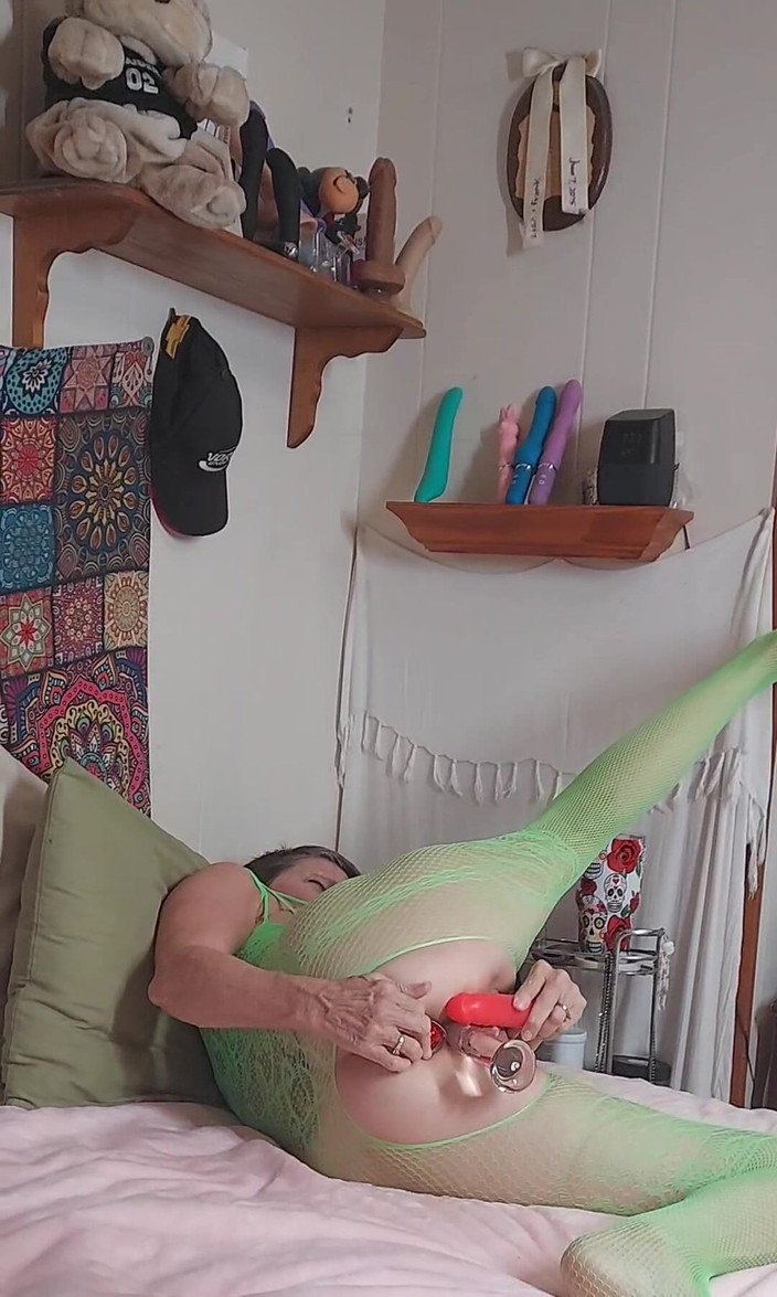 Nipples McGee: Online mit einem Freund spielen.