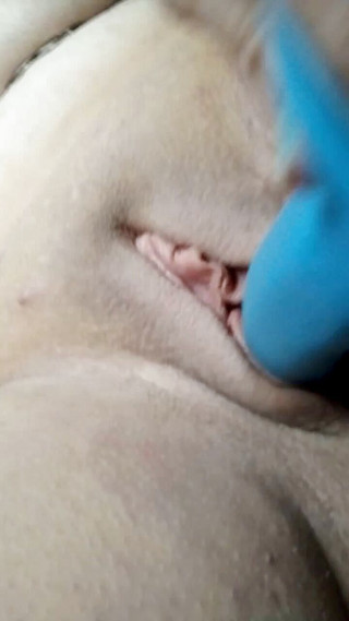 Flaviolinca studio: Dildo in my pussy close-up