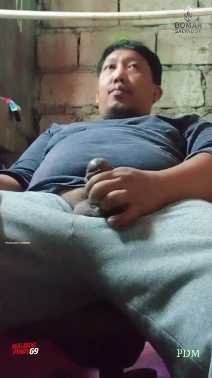 pinoy malibog: Ayah montel bermain dengan zakar tebalnya