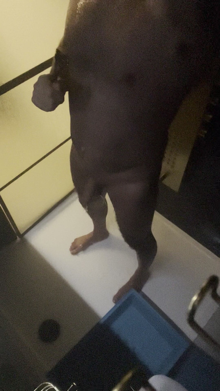 Razzle6: 샤워 시간