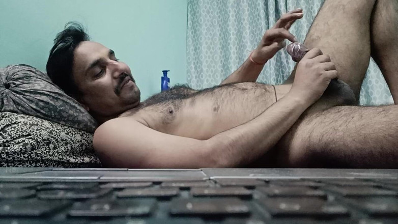 Rajasthani-old-lover: Desi Man