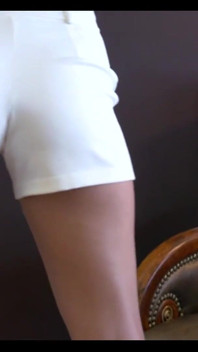 어떻게 이 여자애들한테 반하지 않을 수 있겠어?