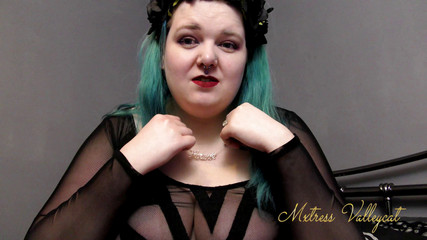 Mxtress Valleycat: Gotik ateşli evli kadın