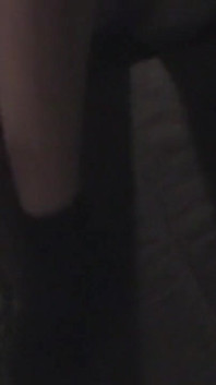 Nicolette Nizzy a nevlastní otec Jesse saje šukací orgie Zy2758
