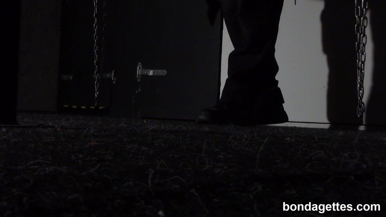 Bondagettes: Elise Graves 1