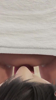 Pussy Lick in Bath for a Hot Girl with Big Tits Close up 3D Animation Porn