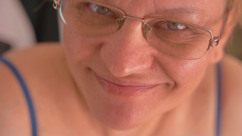 Julius_Dwayne: Hermosa follada de coño estrecho con pis de polla pequeña...