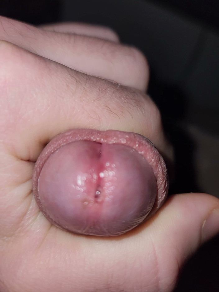 tsouhu: Mau mainin kontol besarku?