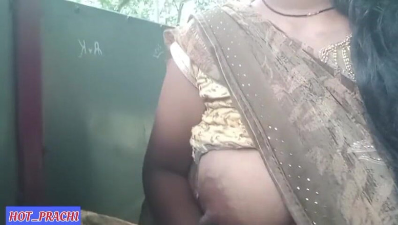 Hot prachi: Village Beautiful Bhabhi Tight Pussy Outdoor in Forest Sex Video,...