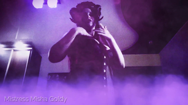 Goddess Misha Goldy: Dangerous sexy body seduction from succubus! I will get your...