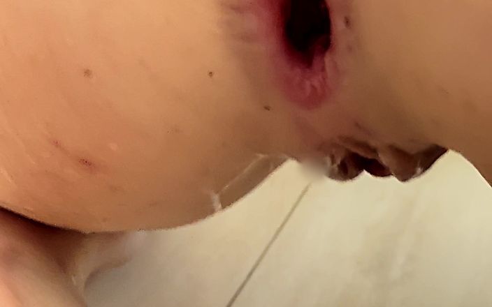 In Need of the Fist: Young Whore Gets Her Asshole Punch Fisted in the Shower