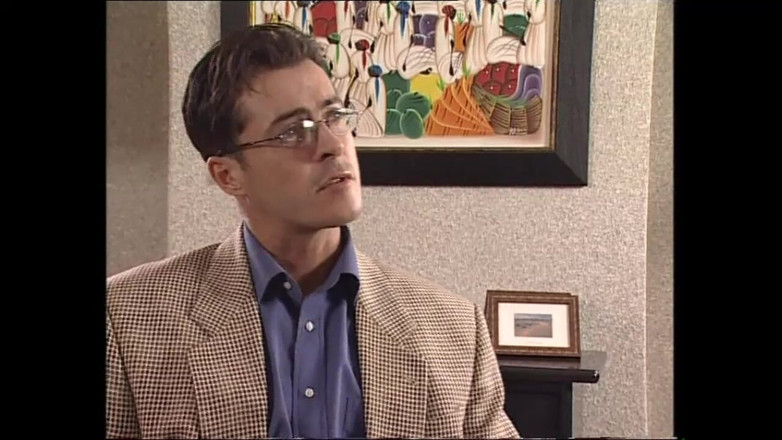 Cinema X: Úspěšný podnikatel šuká špinavé prsaté šlapky