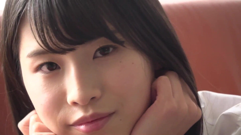 Strix: Kanako Maeda - I'm Not Nude, I'm Wearing Knee-High Socks