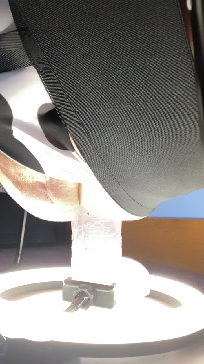 Kinky Midwest Meadows: Allenamento Anale Con Un Grosso Dildo 2026