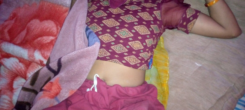 Ritu: Kakak ipar ngentot aku malam-malam, memek sempit kakak iparku