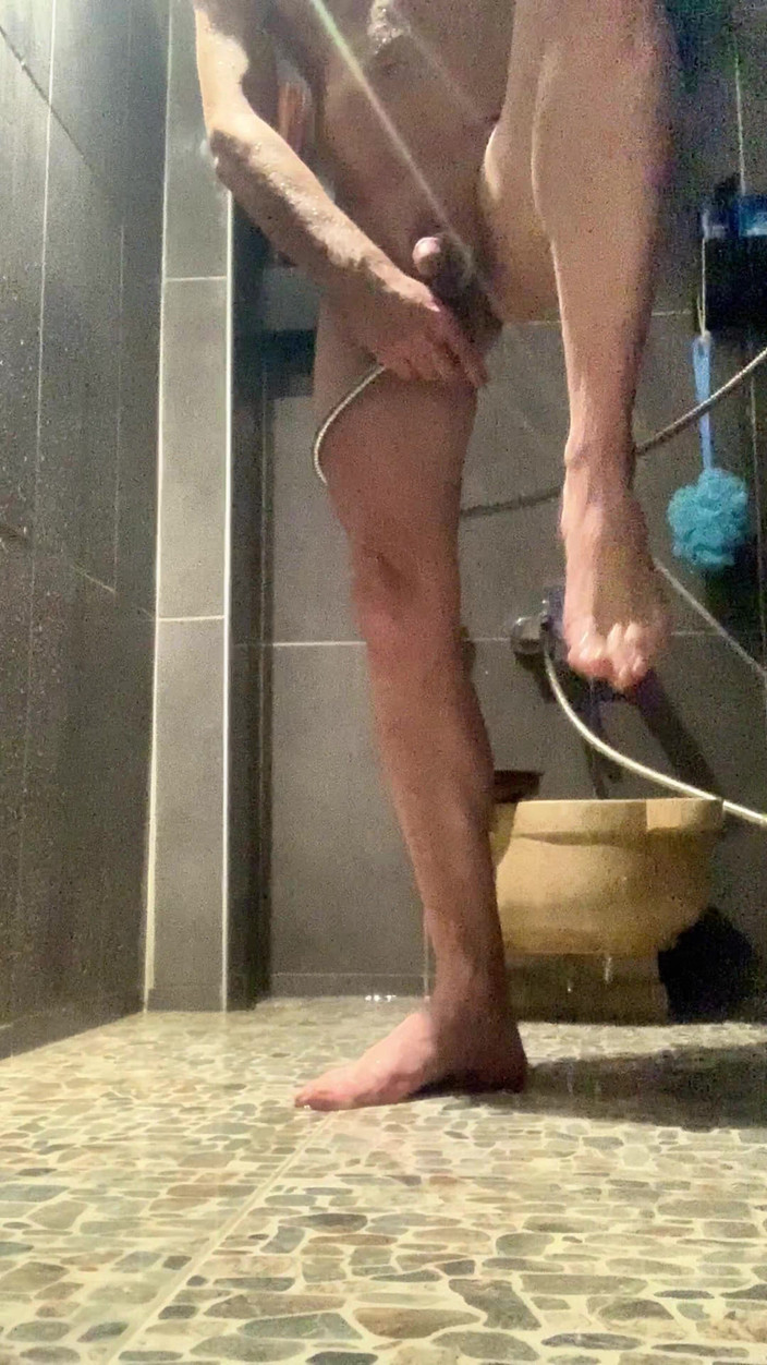 cd_aysemmm: Sperma keluar dari lubang pantatku