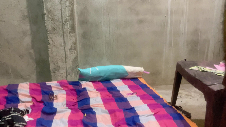 Tiyana: Глубокая давка и трах в рот с пульсом волосами