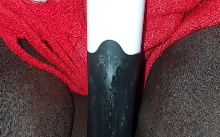 Thin riddle: Wet black pussy fucking dildo so wet