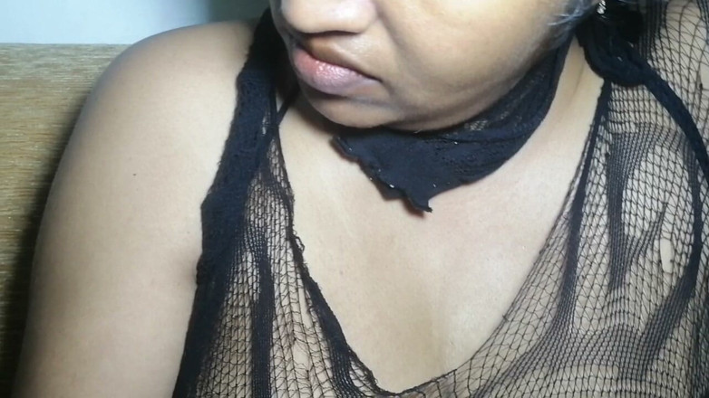 Tina Baby: デシのセクシーな男性が捕まってセックスされた