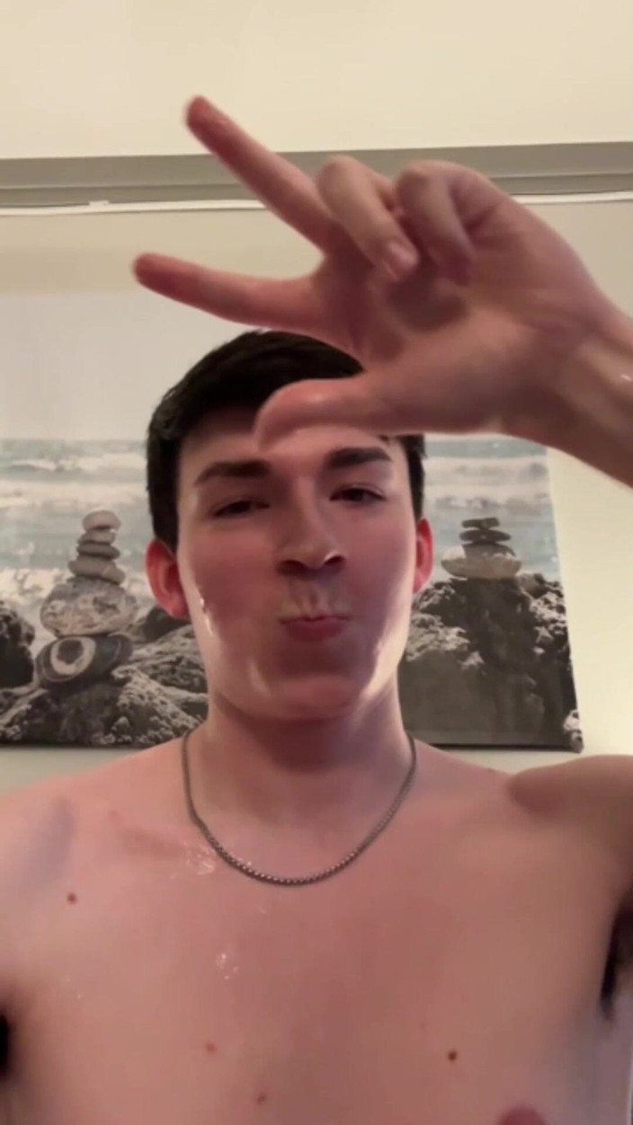 The Show Studio: Masturbacja po siłowni