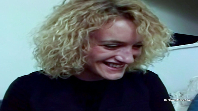 Ben Dover Movies: Více sexu a settee: Angelynne