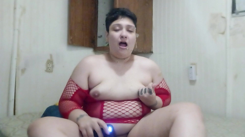 PrinceDez: 王子Dezは小さなおっぱいと兼に振動で遊ぶ