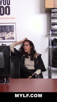 Kylie La Beau Shoplyfter MYLF Doggystyle
